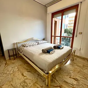 Daddy's House - Maximum Car Length Allowed 420cm Appartamento