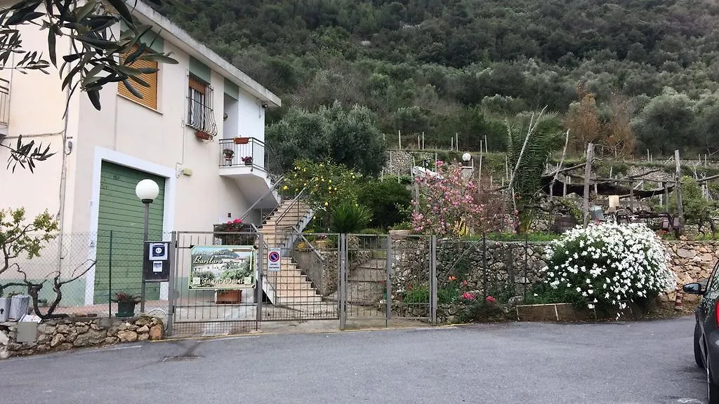 Agriturismo Barilaro Finale Ligure Séjour à la ferme